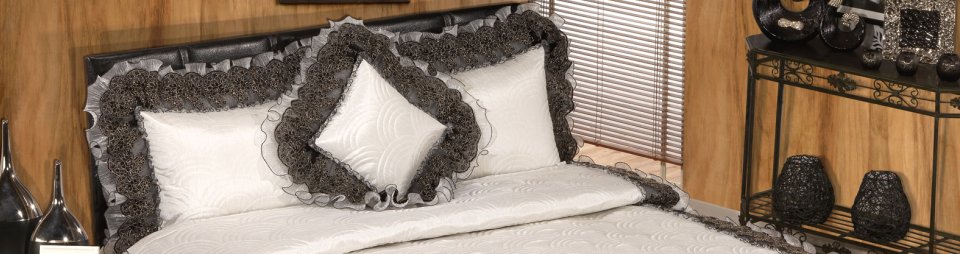 Handes Eda Yatak Örtüsü